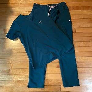 Figs scrubs set - Caribbean Blue